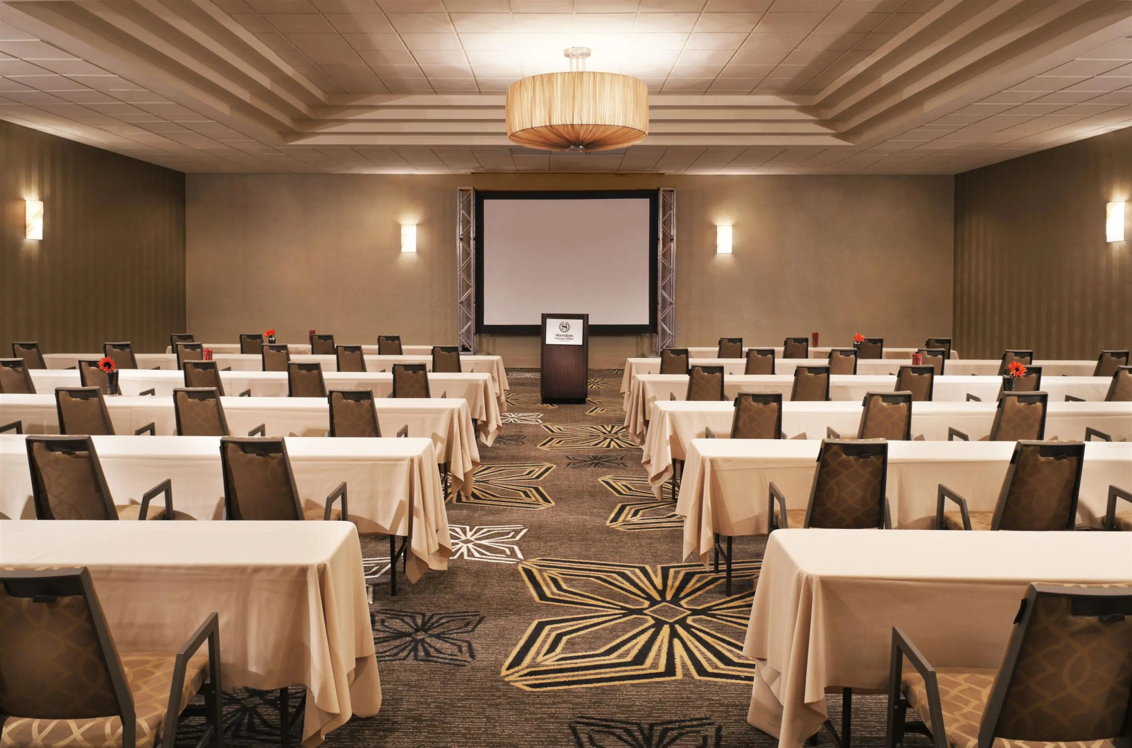 Sheraton Suites Chicago O'Hare