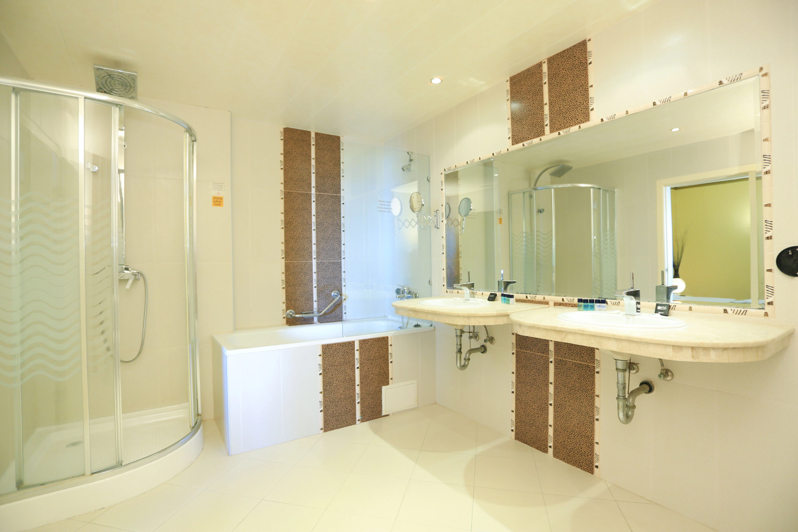 Imperial Palace Hotel & Spa