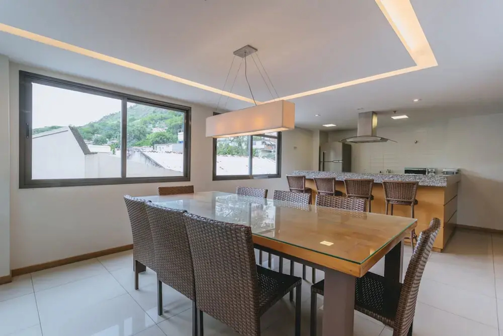 Apto com Piscina Wifi Ar-condicionado e Garagem