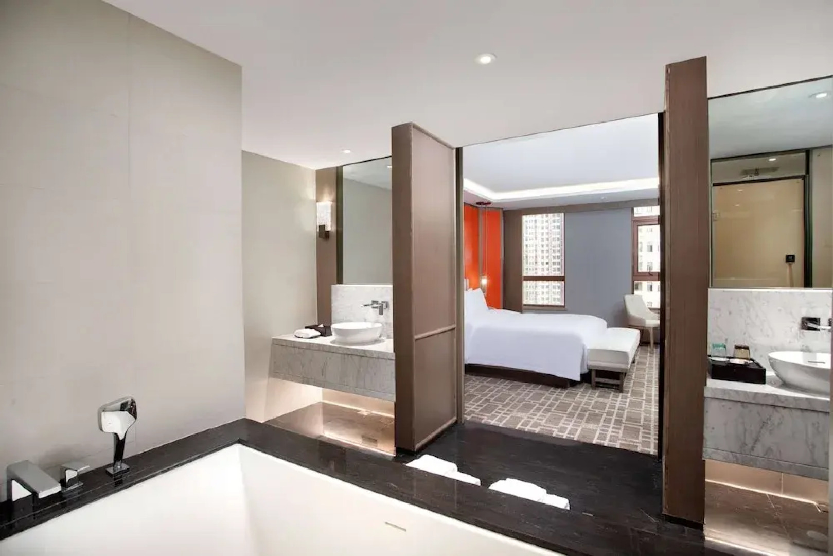 Ramada Plaza by Wyndham Poyang