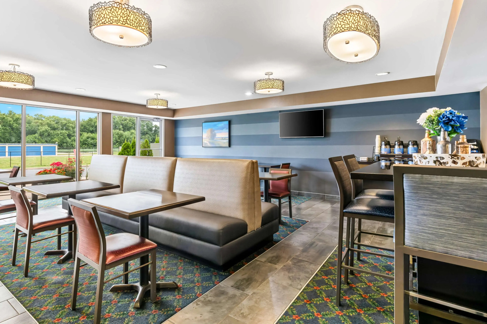 Best Western Legacy Inn & Suites Beloit/South Beloit