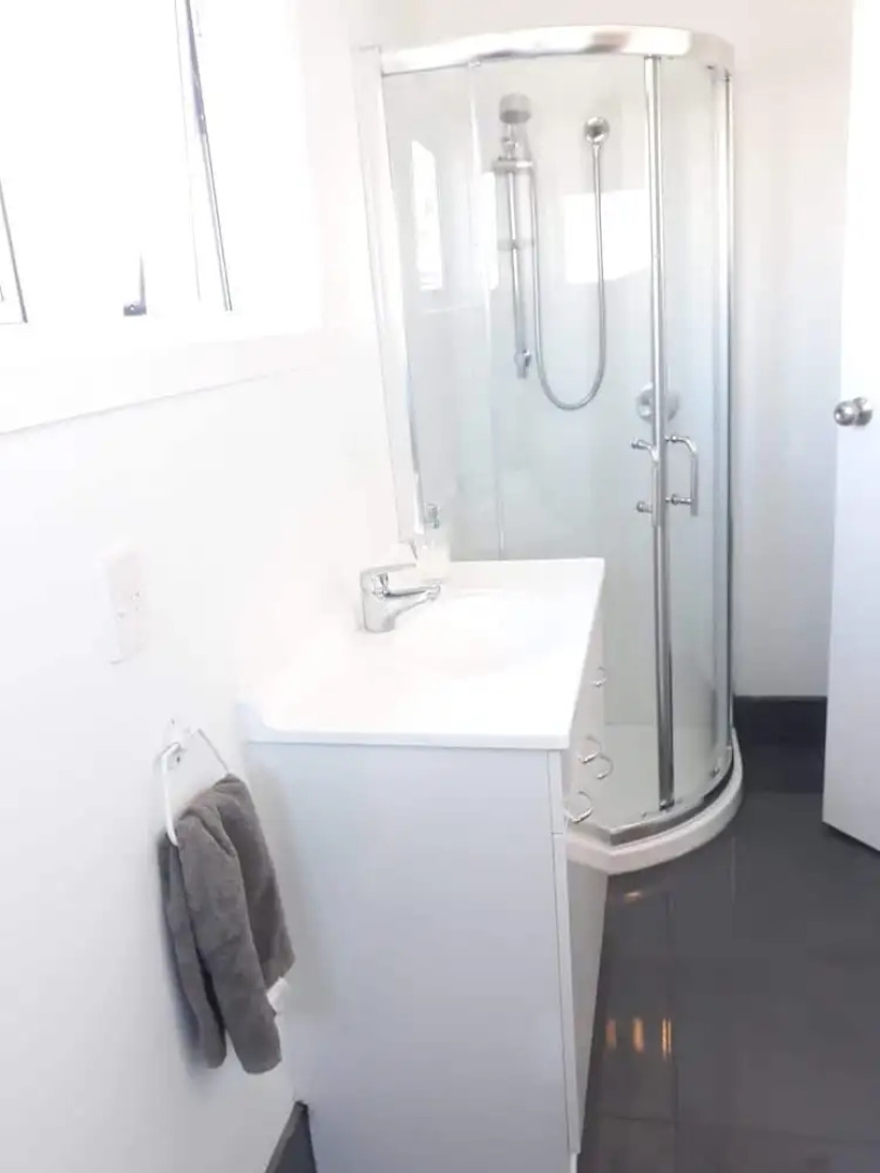 Surf N Stay Whangamata - Hostel