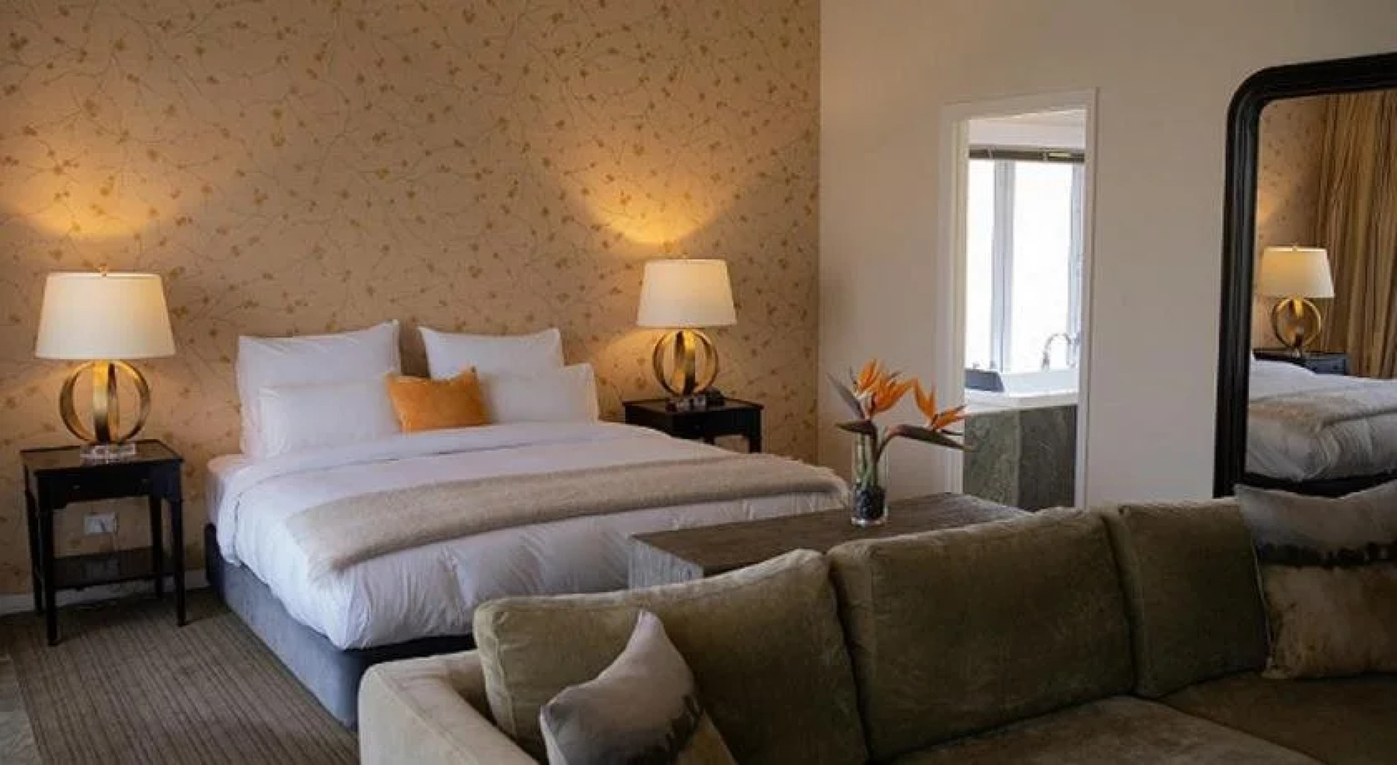 Woodhouse Mountain Lodge