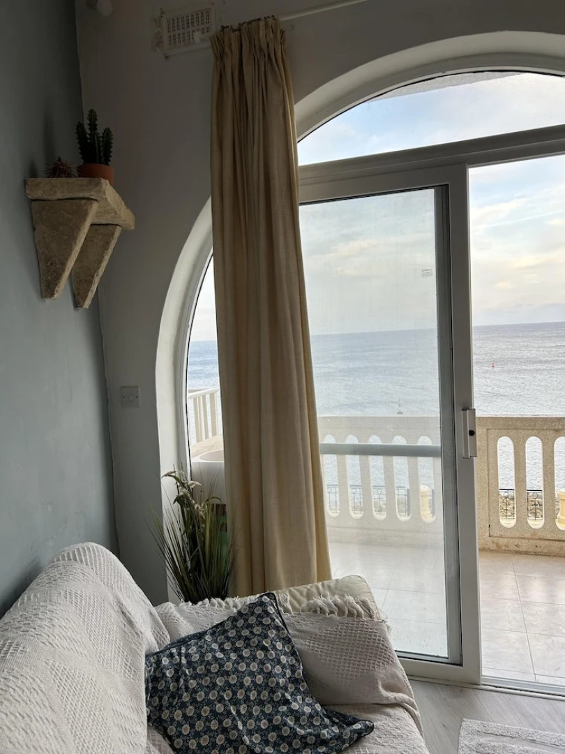 Excellent Views 2-bed Apartment in Marsalforn Gozo