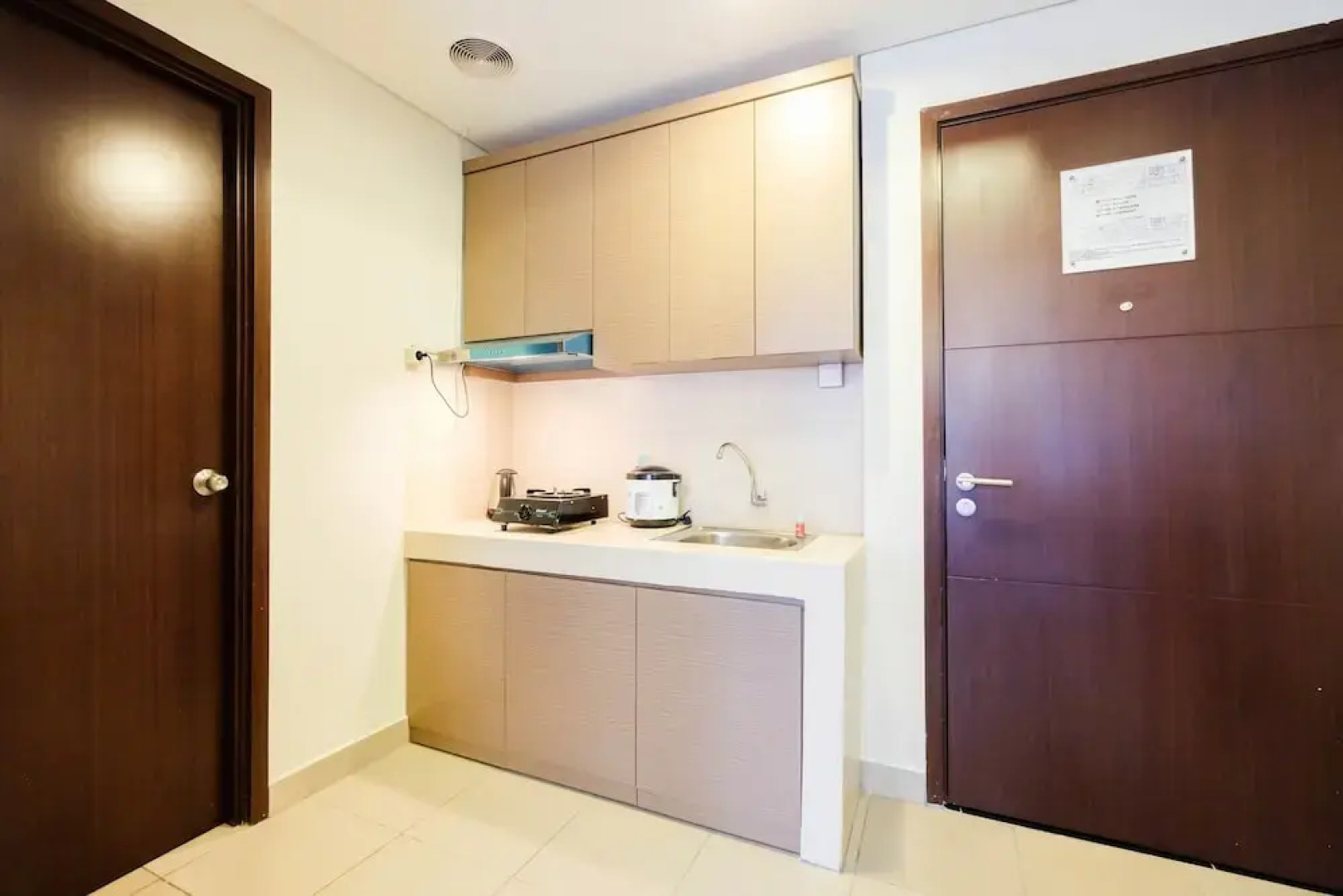 Homey 1BR Saveria Apartment near AEON Mall & ICE BSD