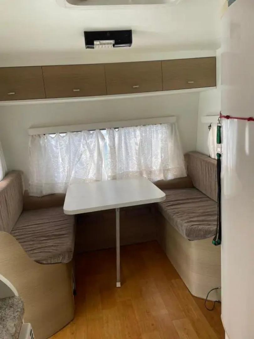 Trailer, Esporte e Amigos