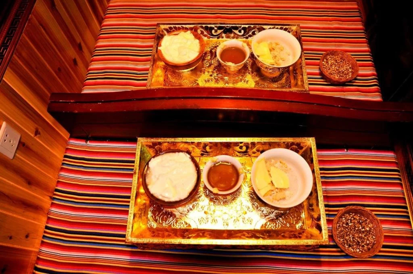 De Jin Hotel
