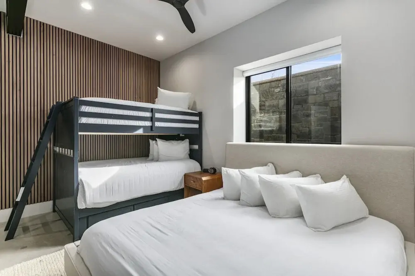 1506 W Orion Way - Skyridge 6 Br Home With Hot Tub 6 Bedroom Home