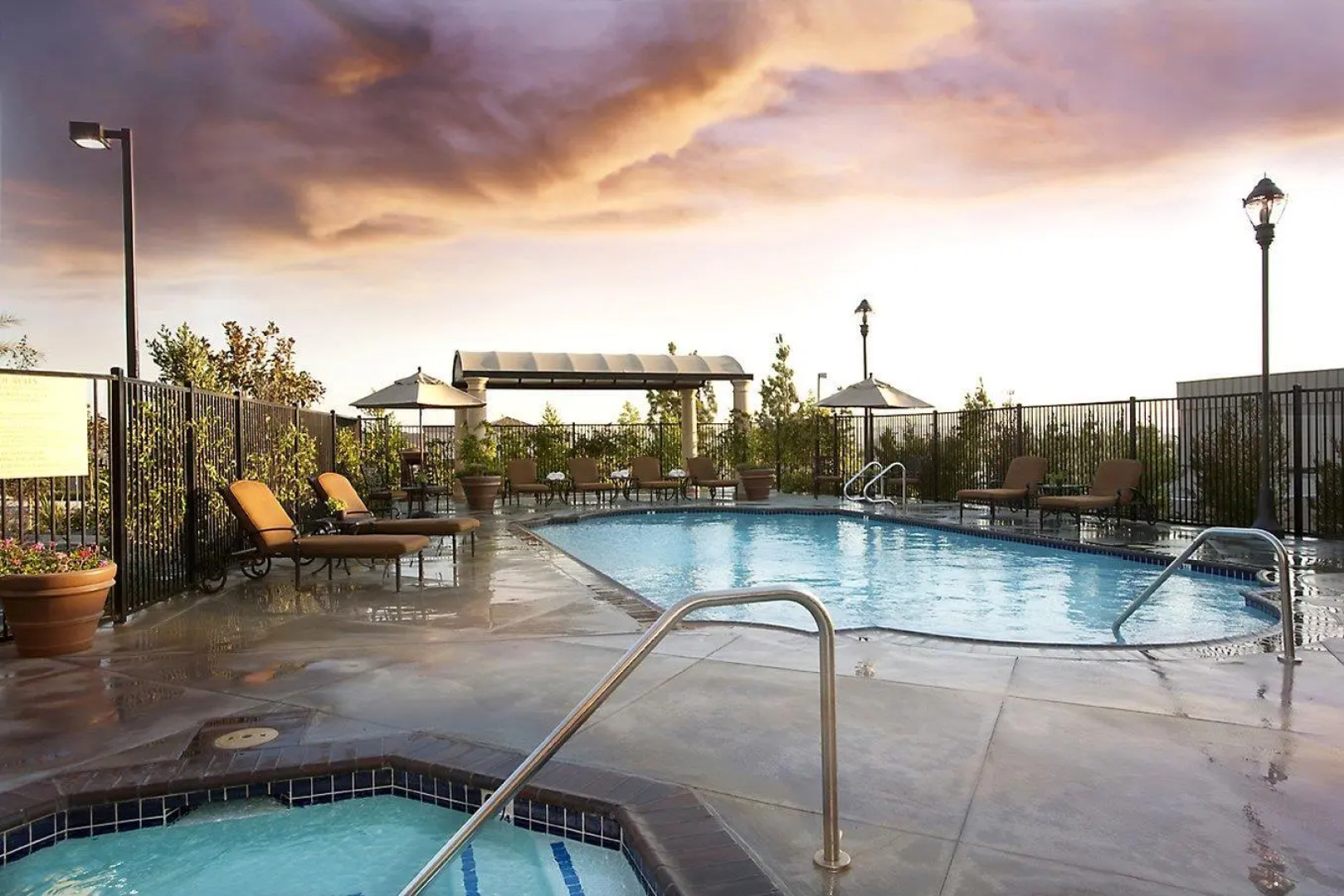 Ayres Hotel & Spa Moreno Valley