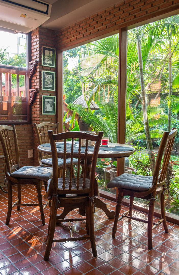 Cattani's Riverside Home