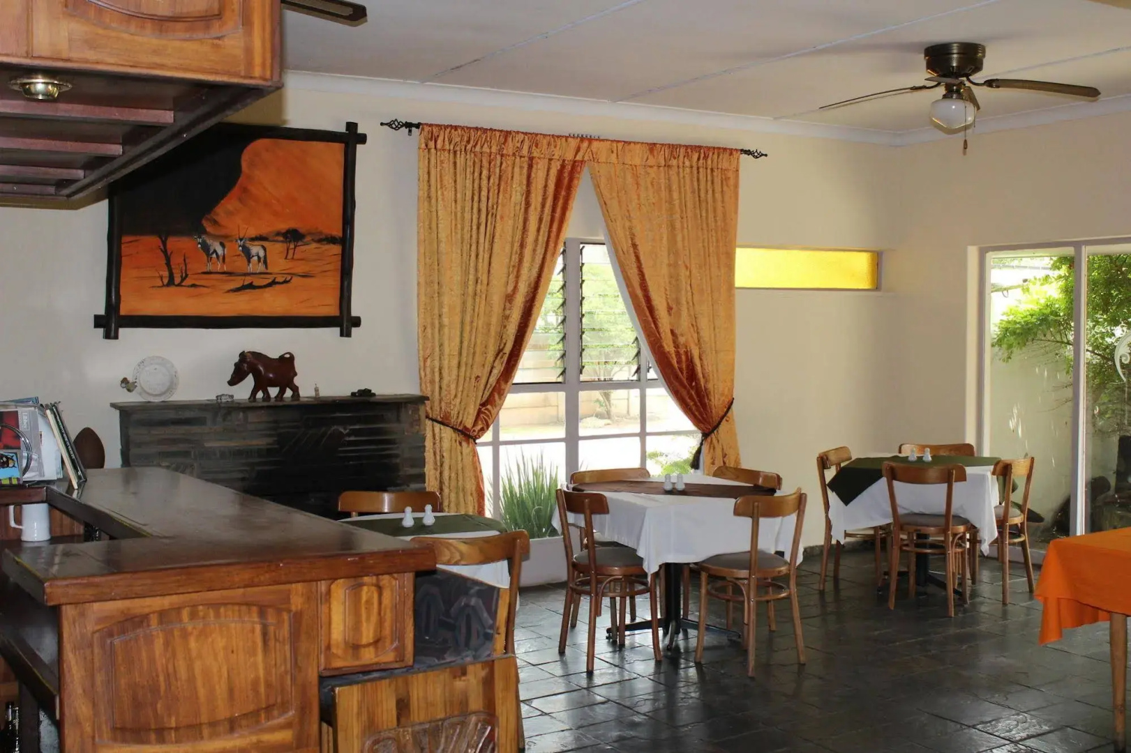Airport Modjadji Guesthouse