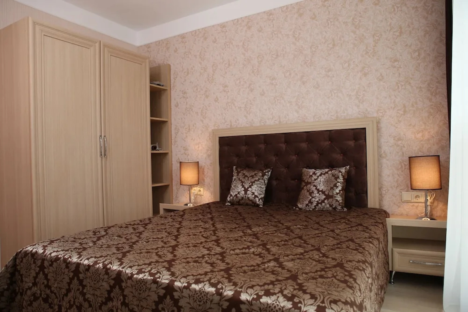 Harmony Suites 8 & 9