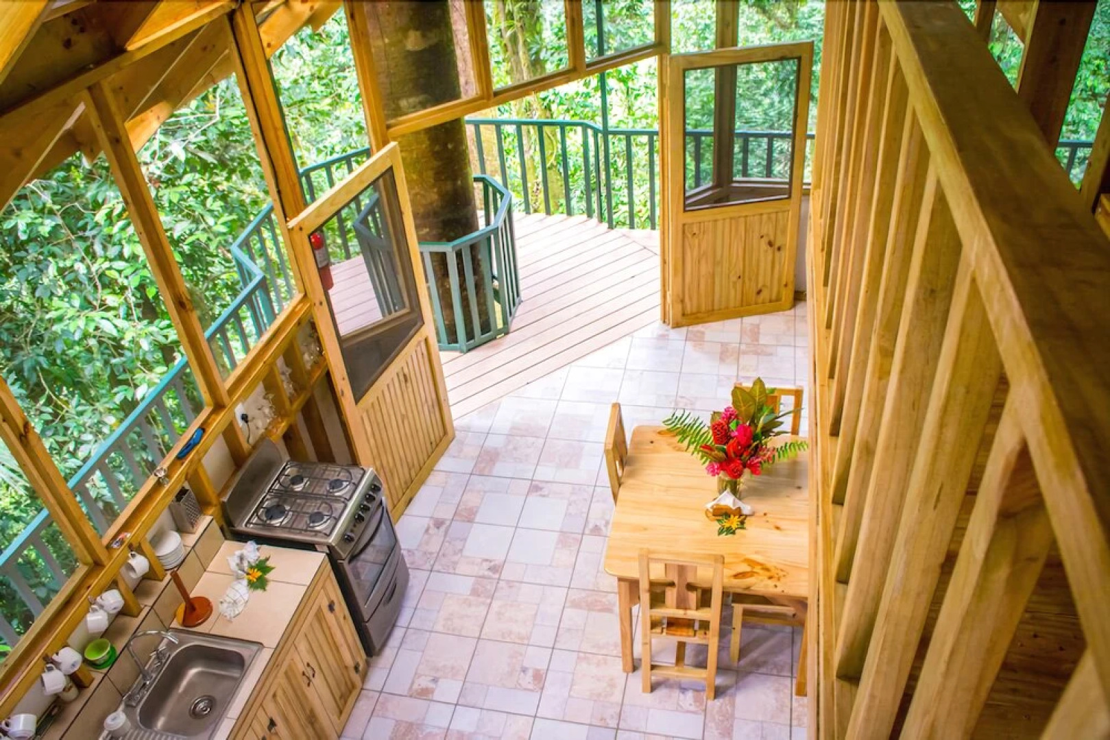 Finca Bellavista Treehouse Community