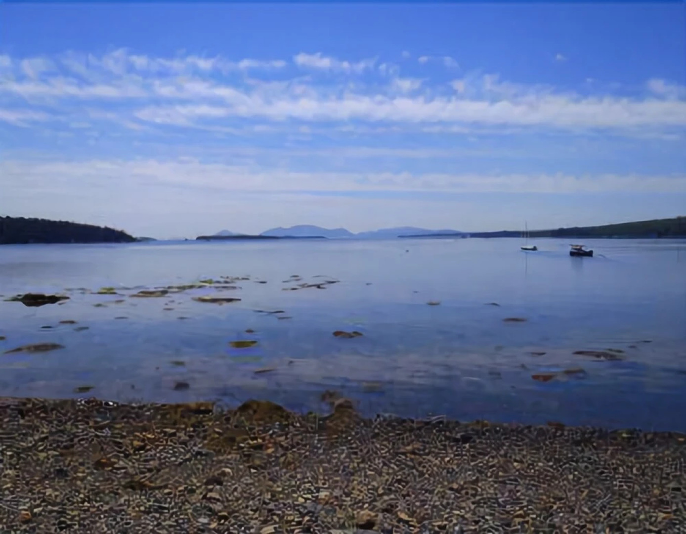 Lucky Stone Retreat - Two Bedroom Home