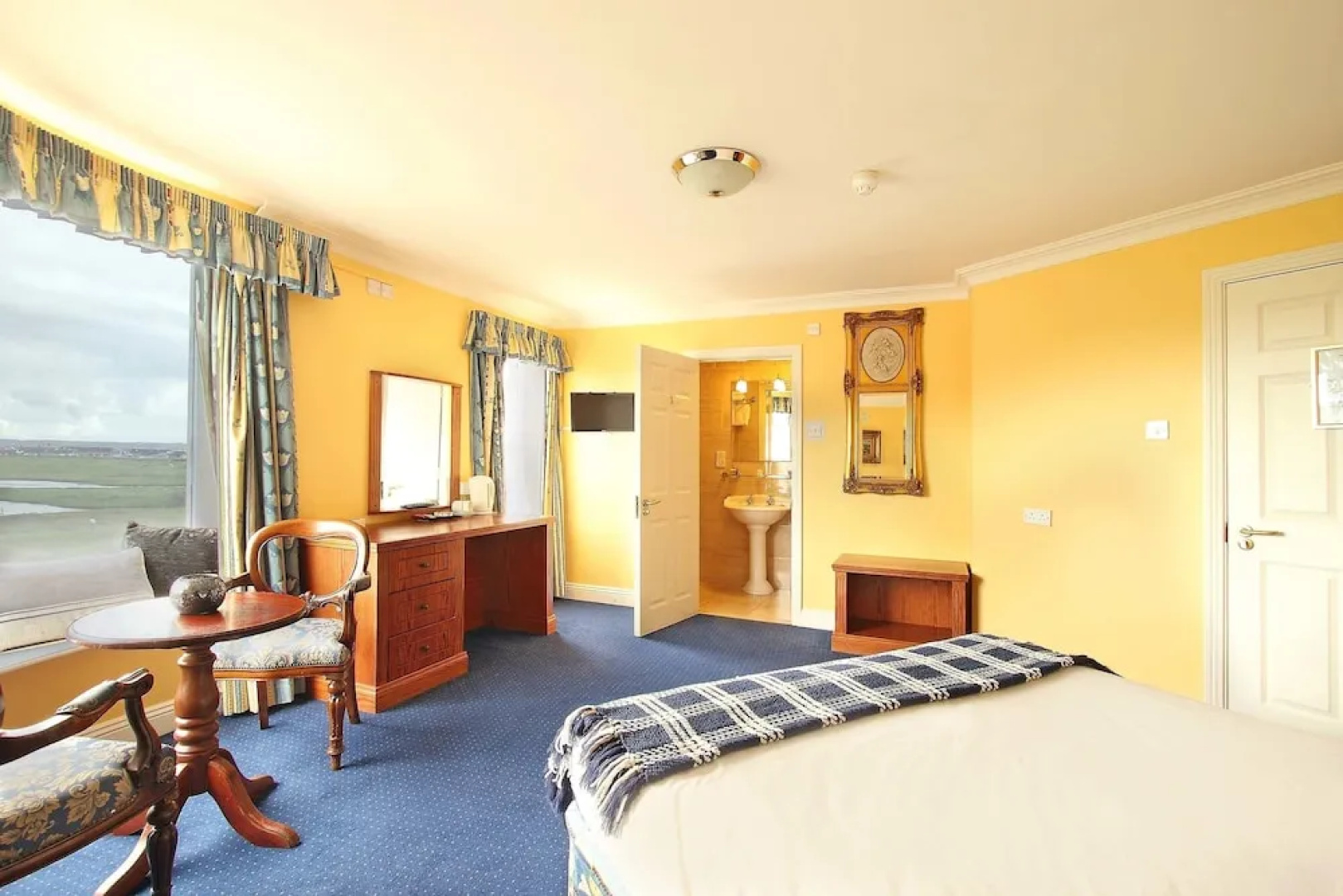 The Sands Hotel