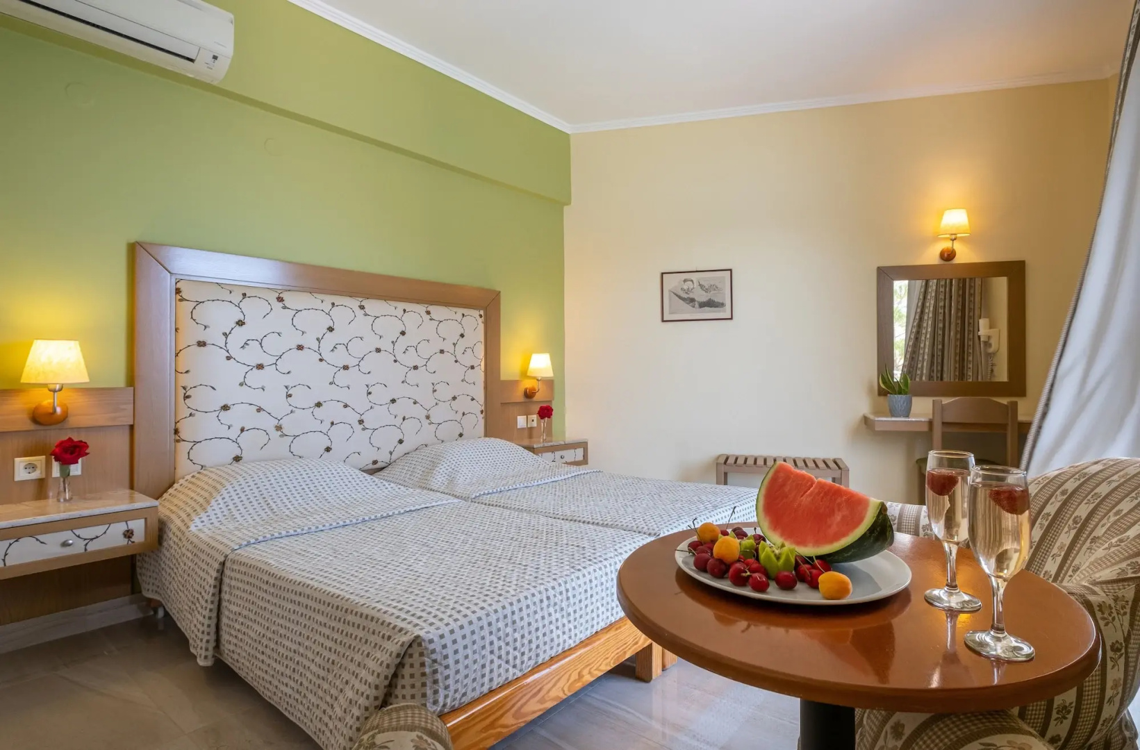 Dolfin Hotel