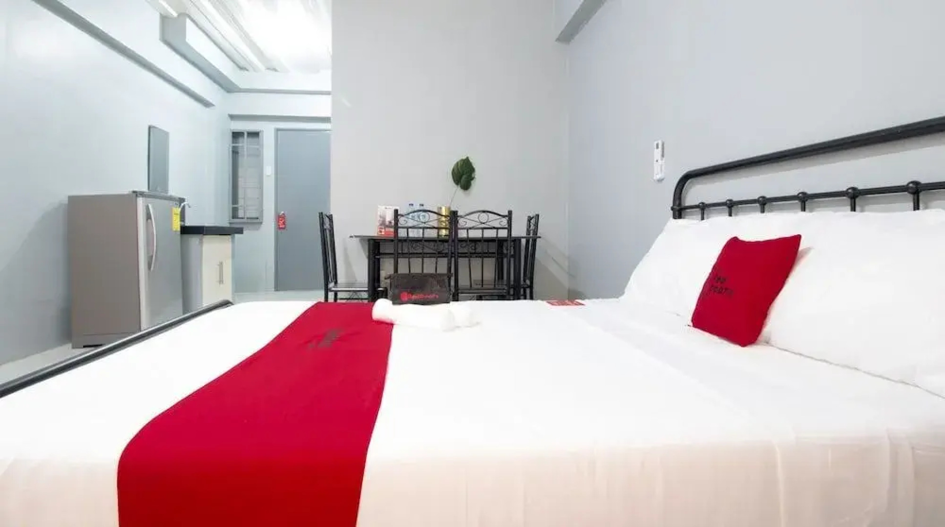 RedDoorz @ Sunfields Lipa Batangas