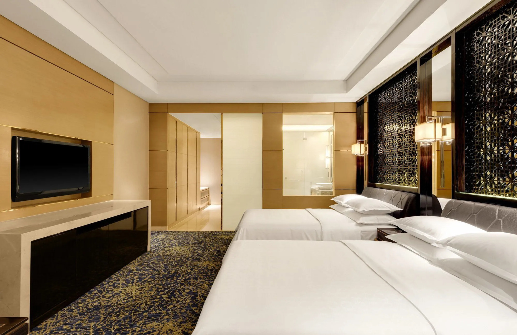 Sheraton Changchun Jingyuetan Hotel
