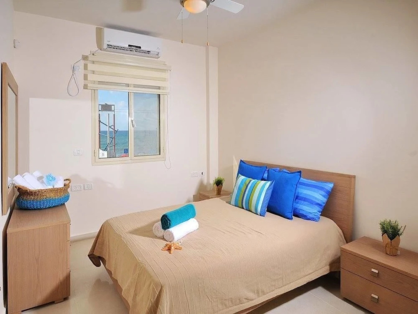 Housea - Sea View apartment