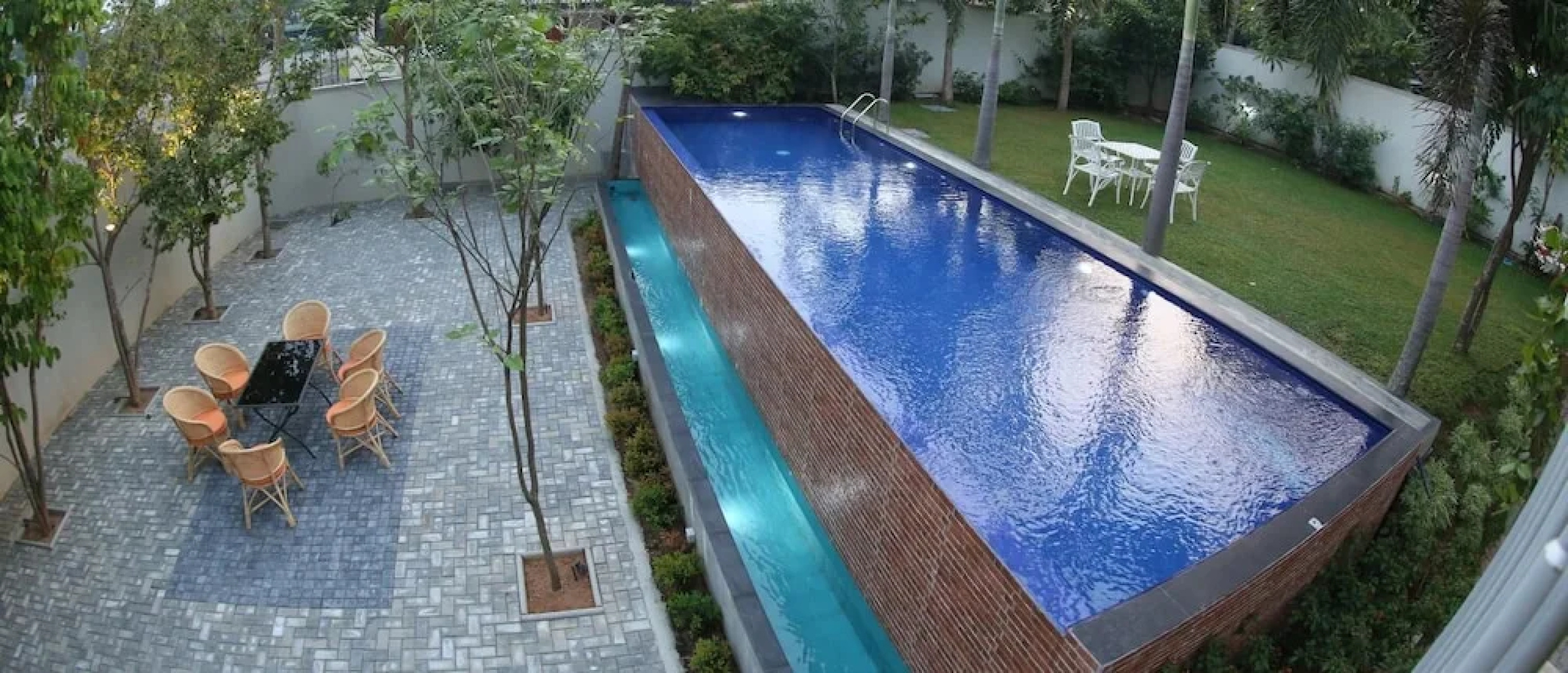 Hotel Araz