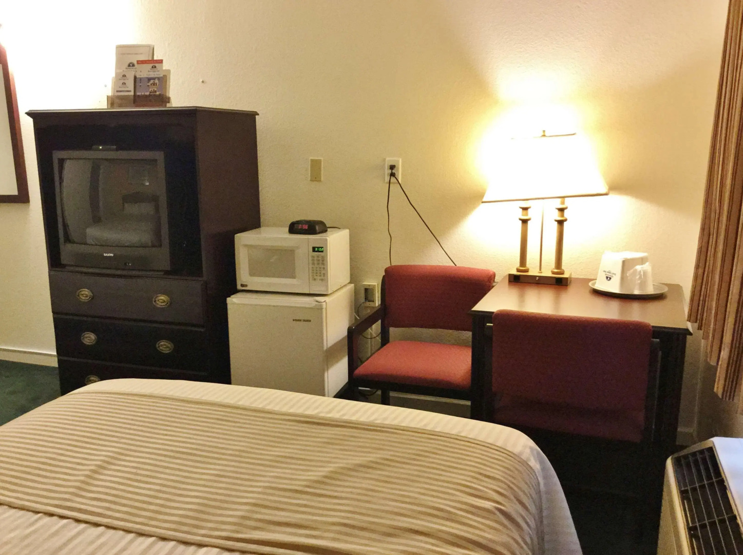 Americas Best Value Inn Macomb