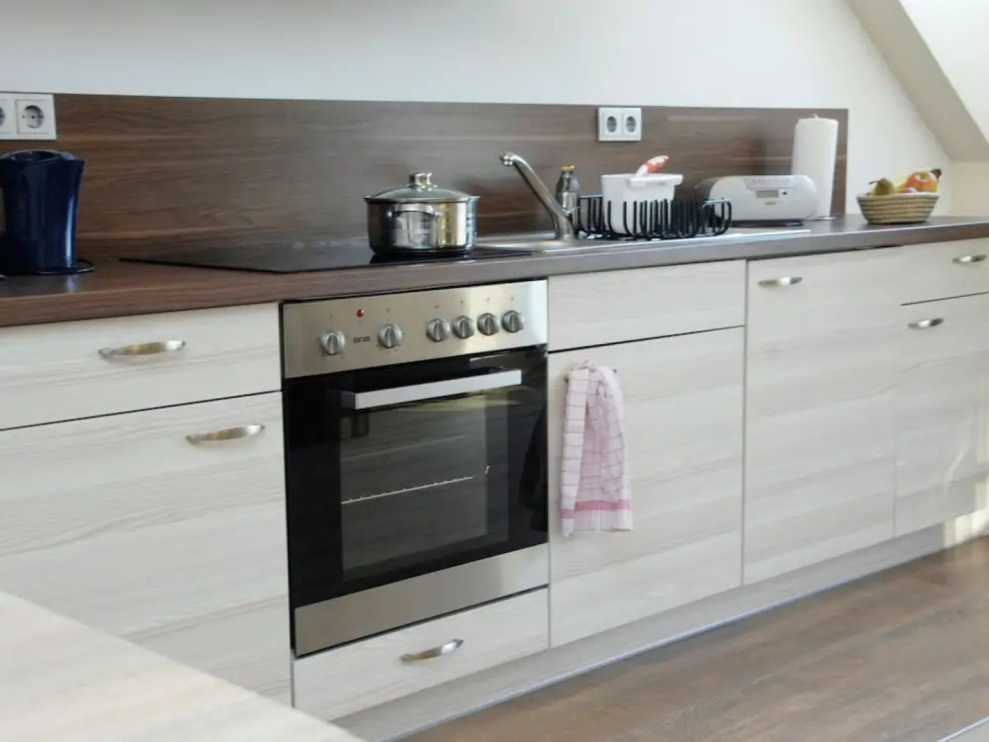 Attractive Apartment near Sea in Pepelow