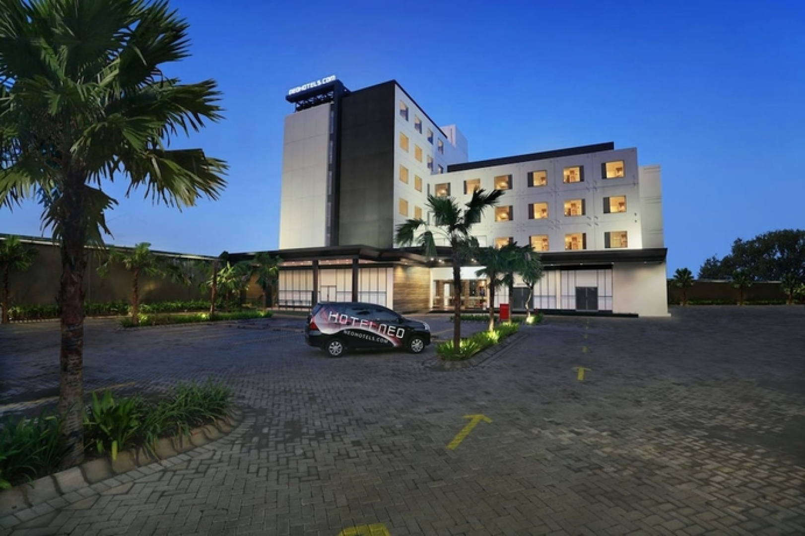 Hotel NEO + Waru-Sidoarjo