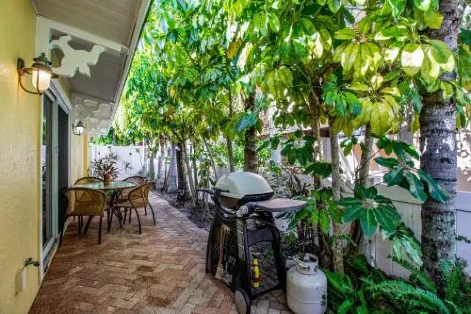 Palm Isle Village 3208