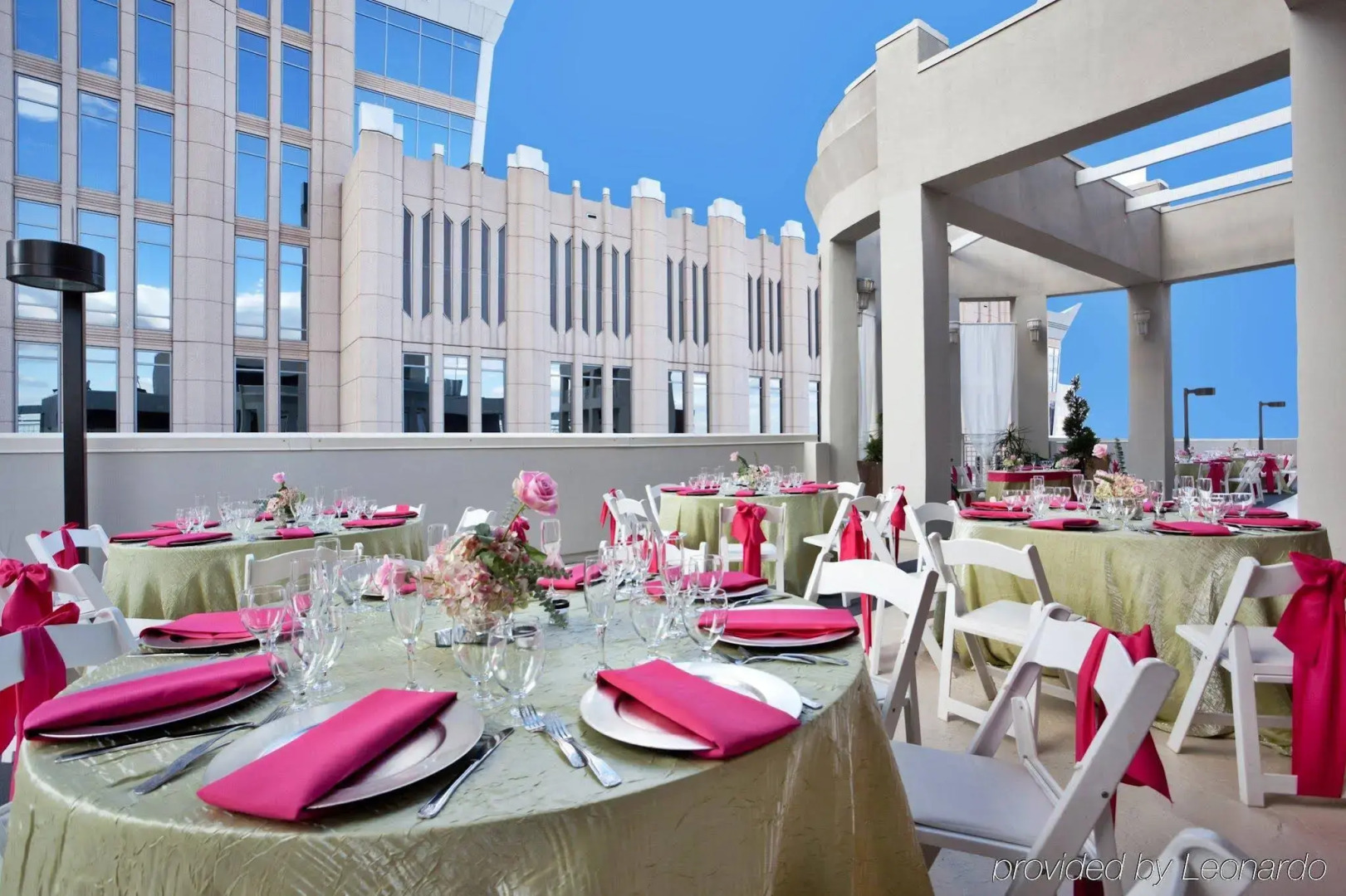 DoubleTree by Hilton Charlotte City Center