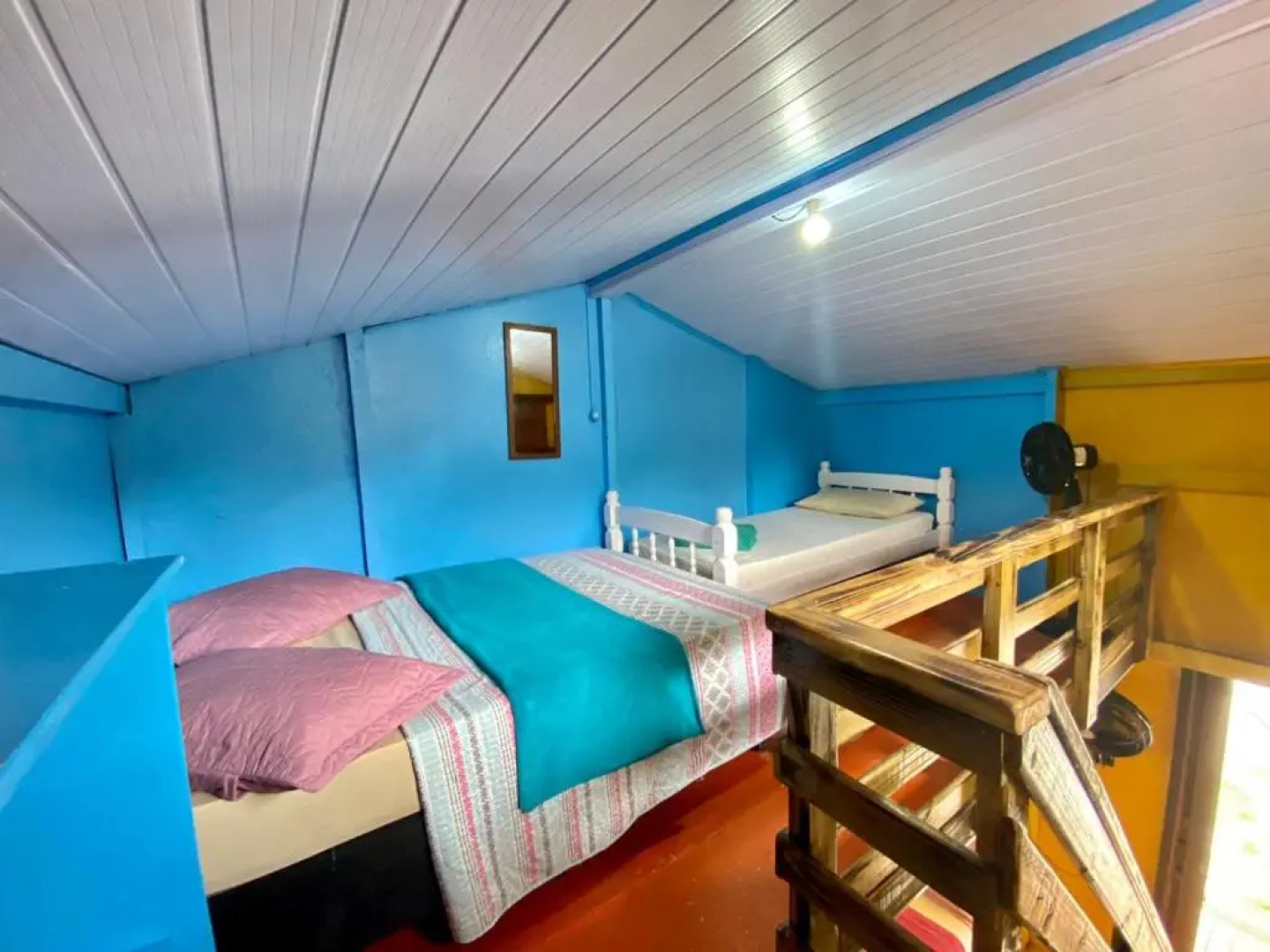 Tubarao Pousada & Camping