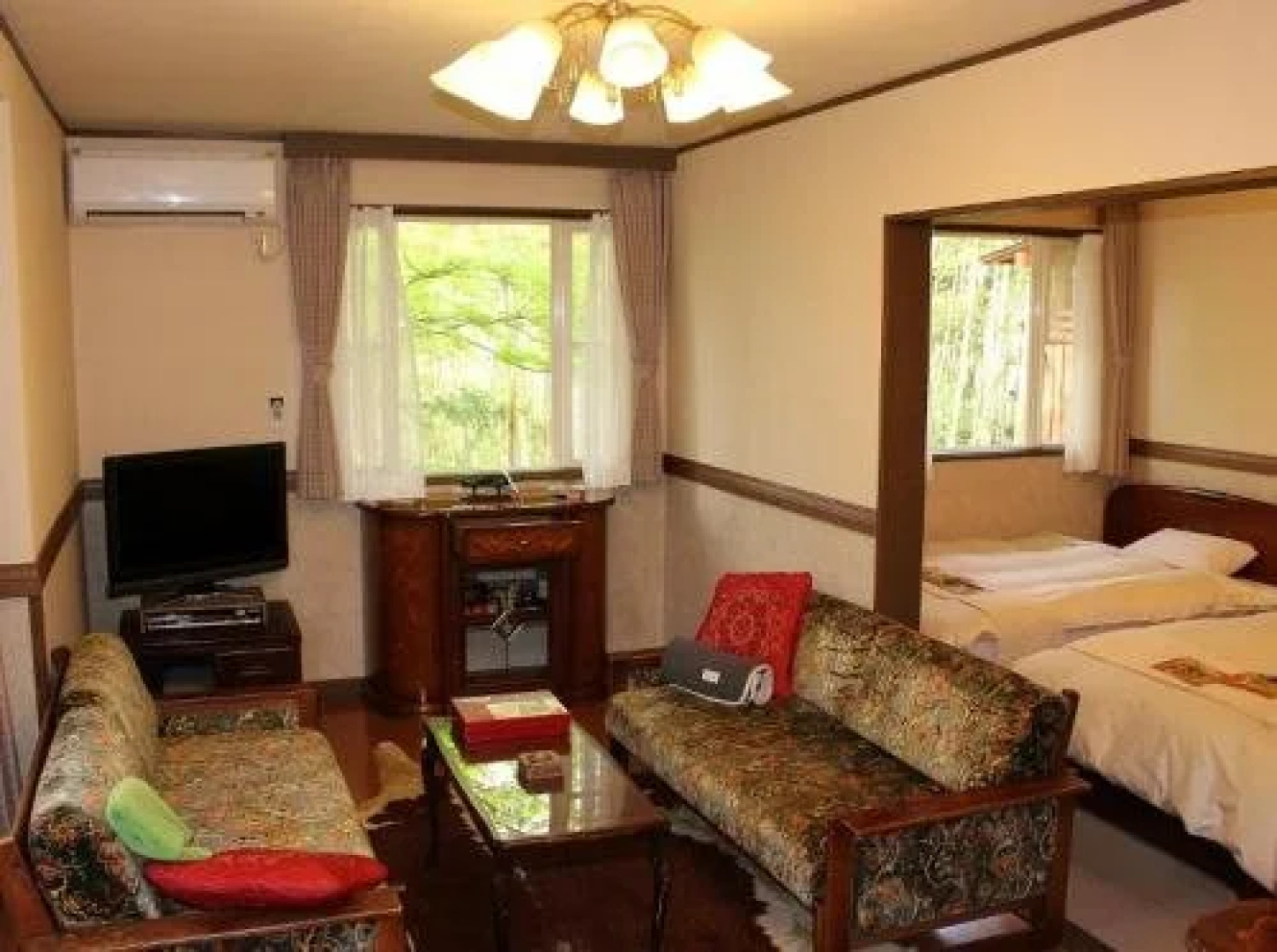 Petit Hotel C'est La Vie
