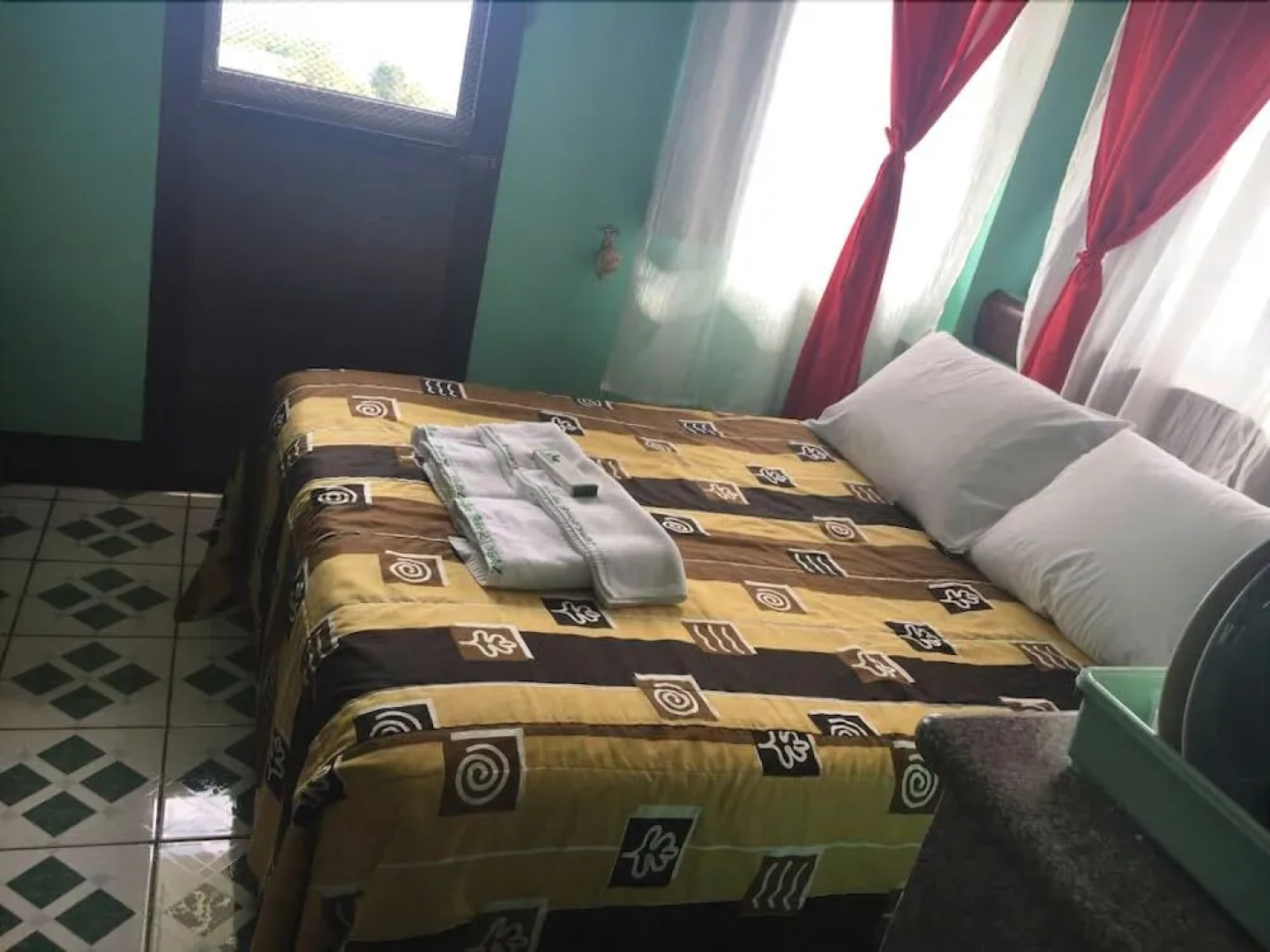 RK's Garden Breeze Hotel & Restaurant