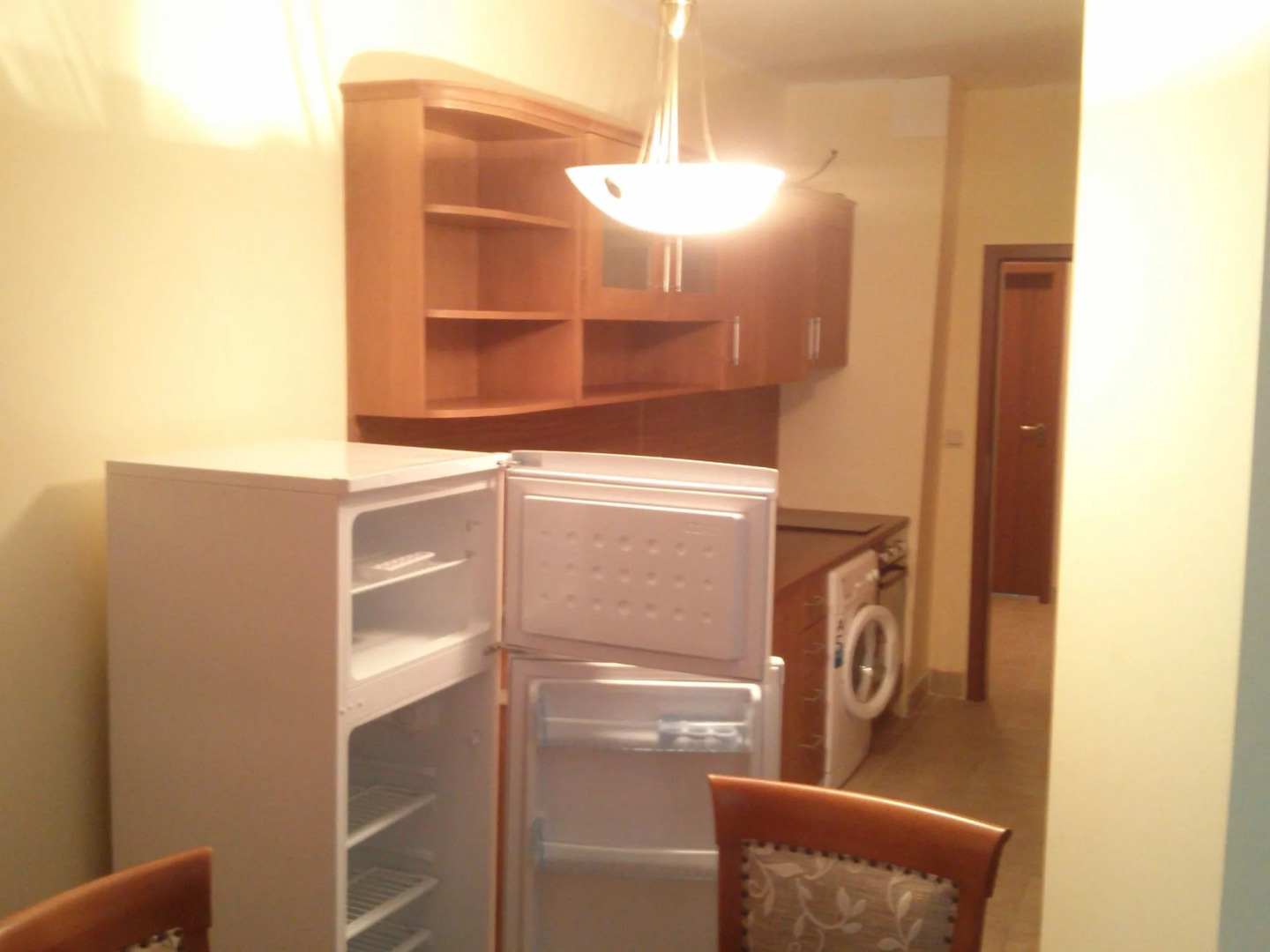 Estreya Palace & Residence