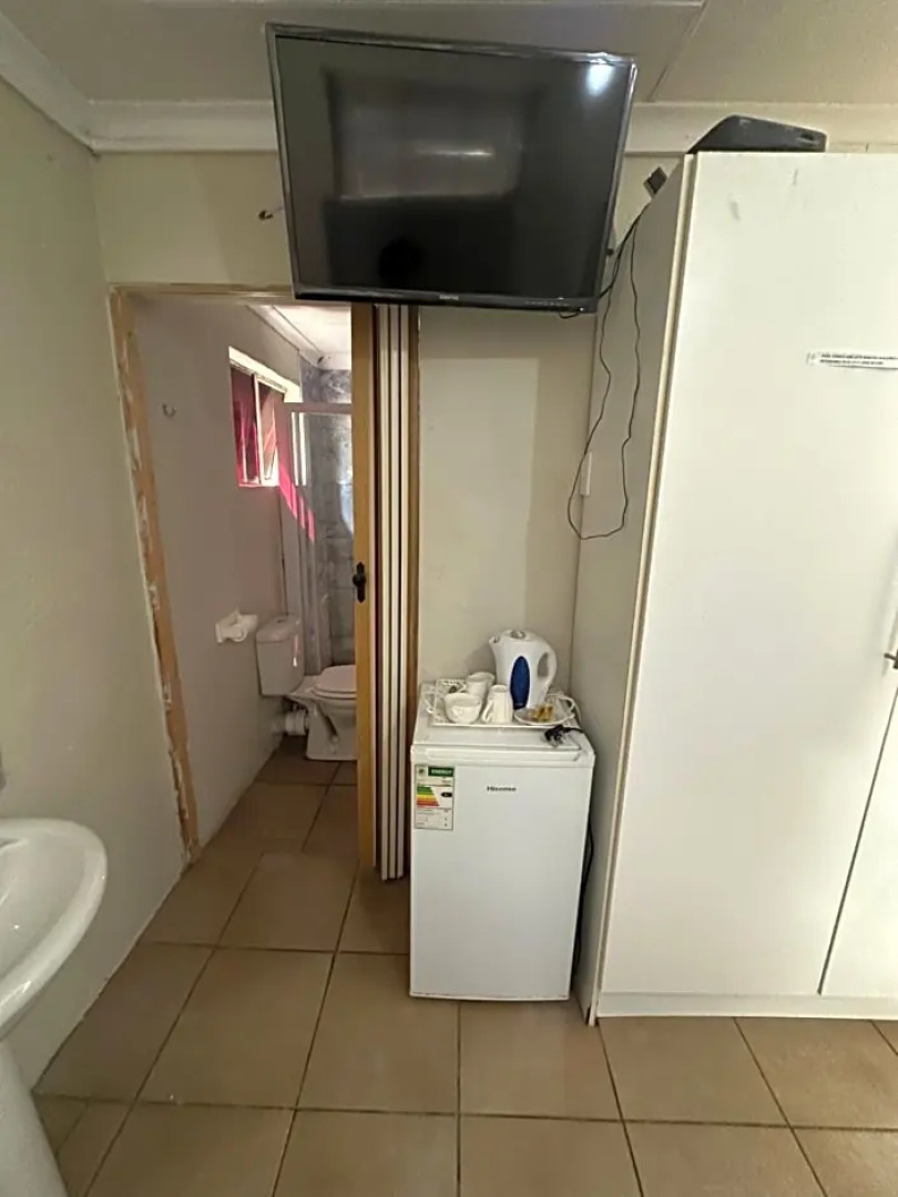 Sleep Easy Guest House