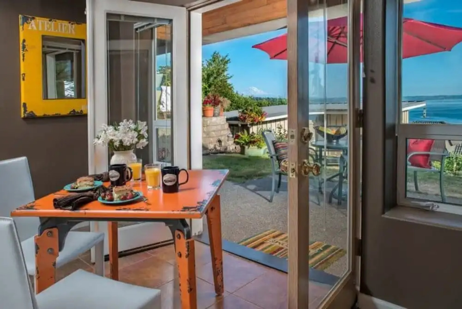 Three Tree Point Bed & Breakfast