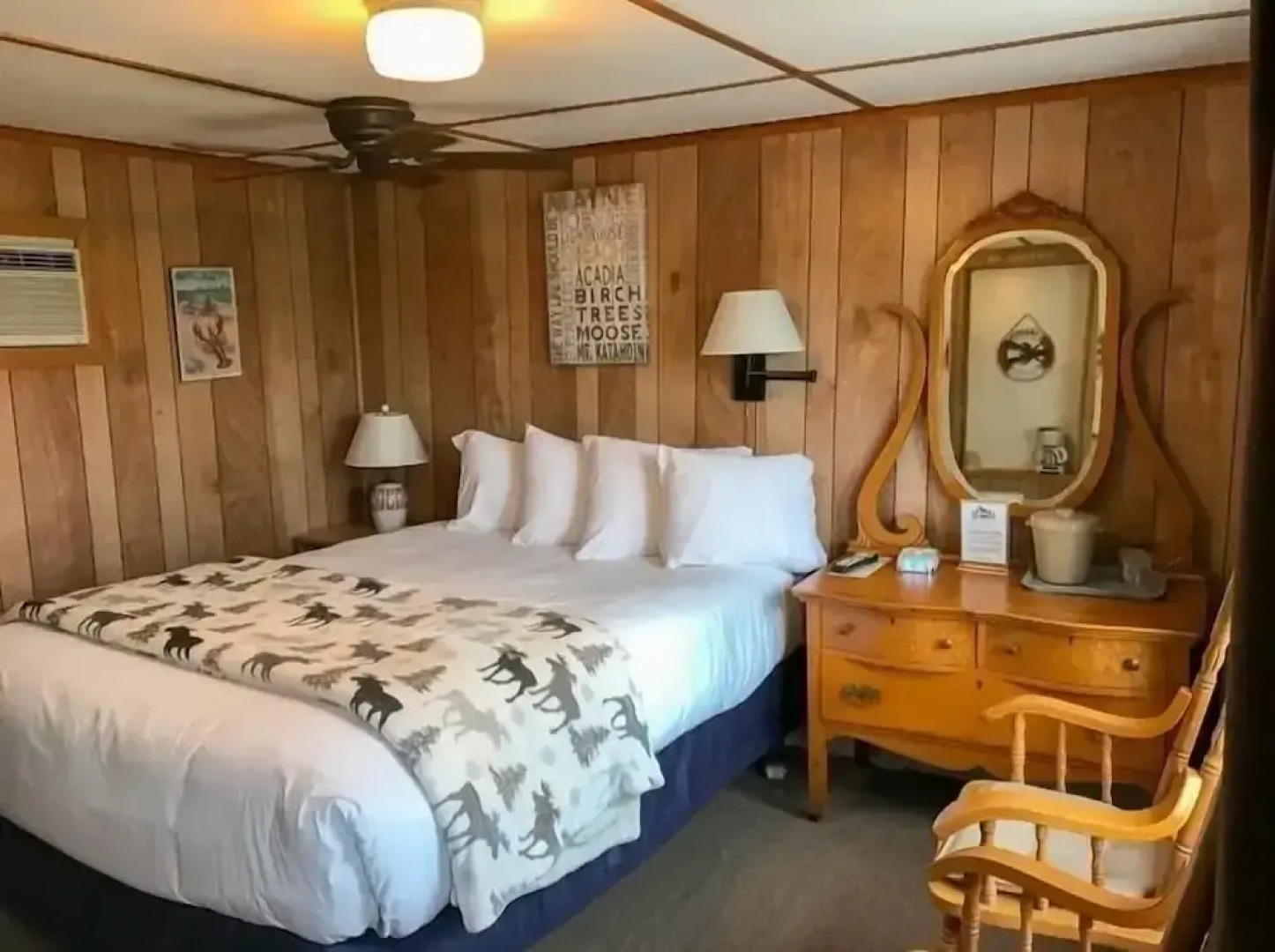 Isleview Motel and Cottages