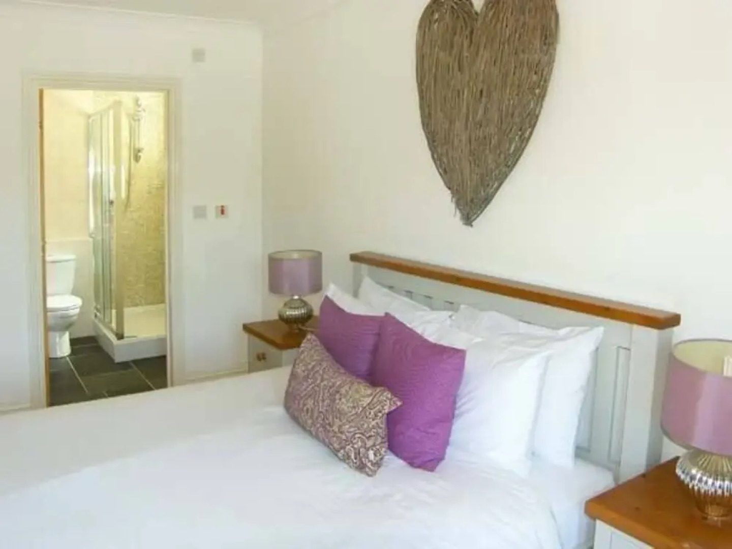 Heron, Milford Haven