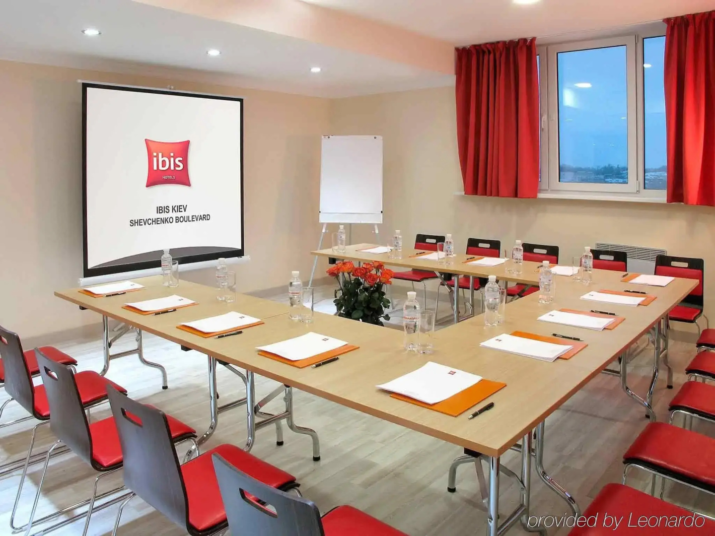 ibis Киев Центр