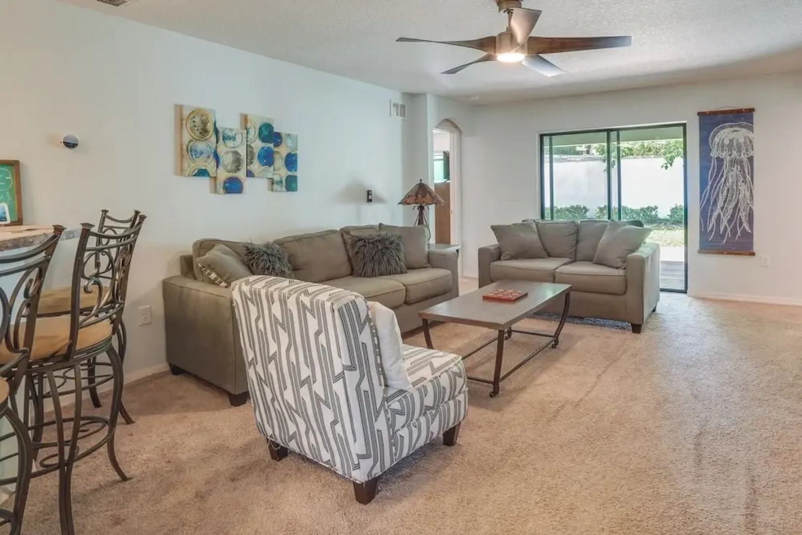 Tavares Retreat w/ Covered Patio & Private Yard