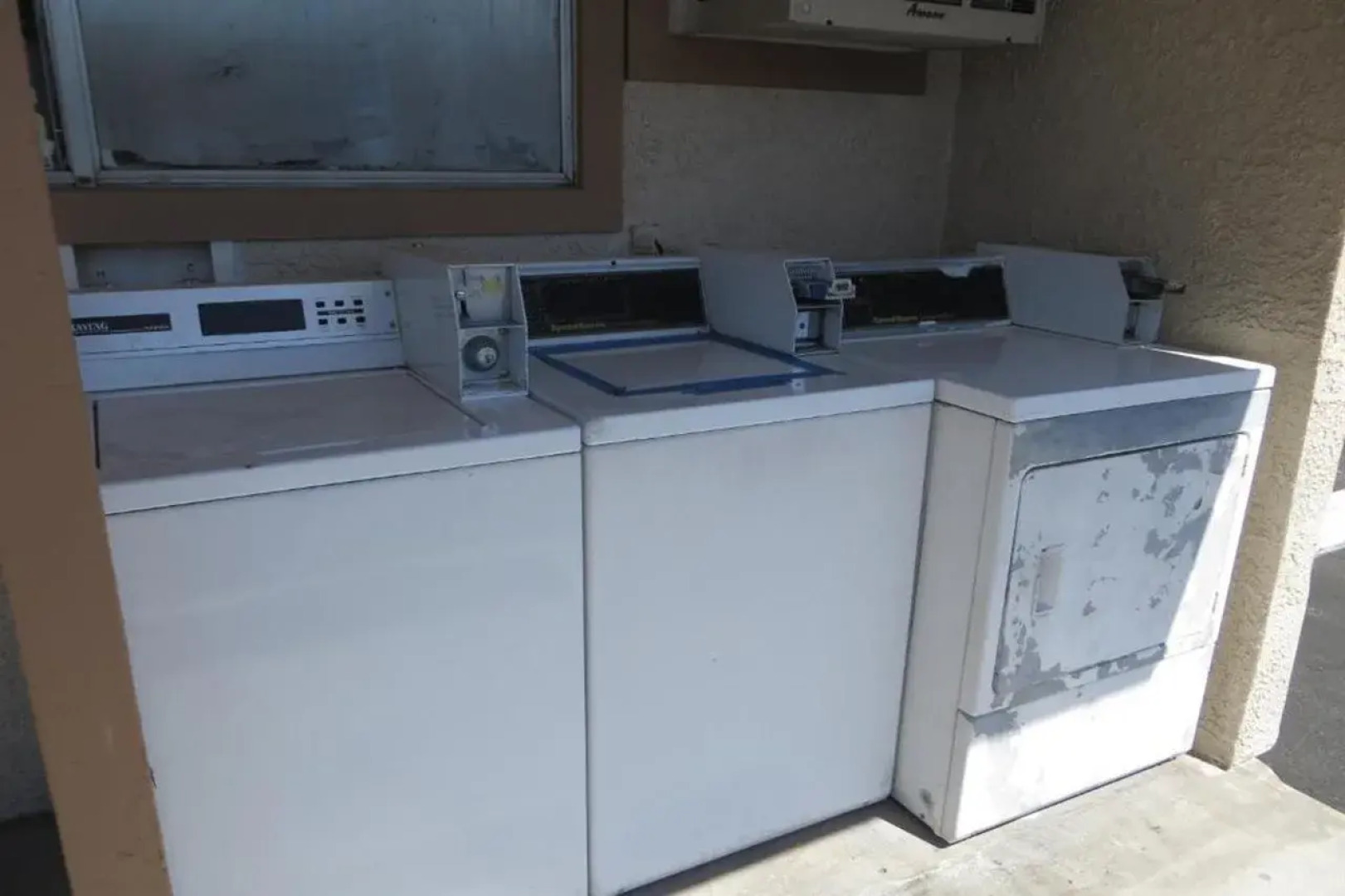 A Fisher's Inn Motel