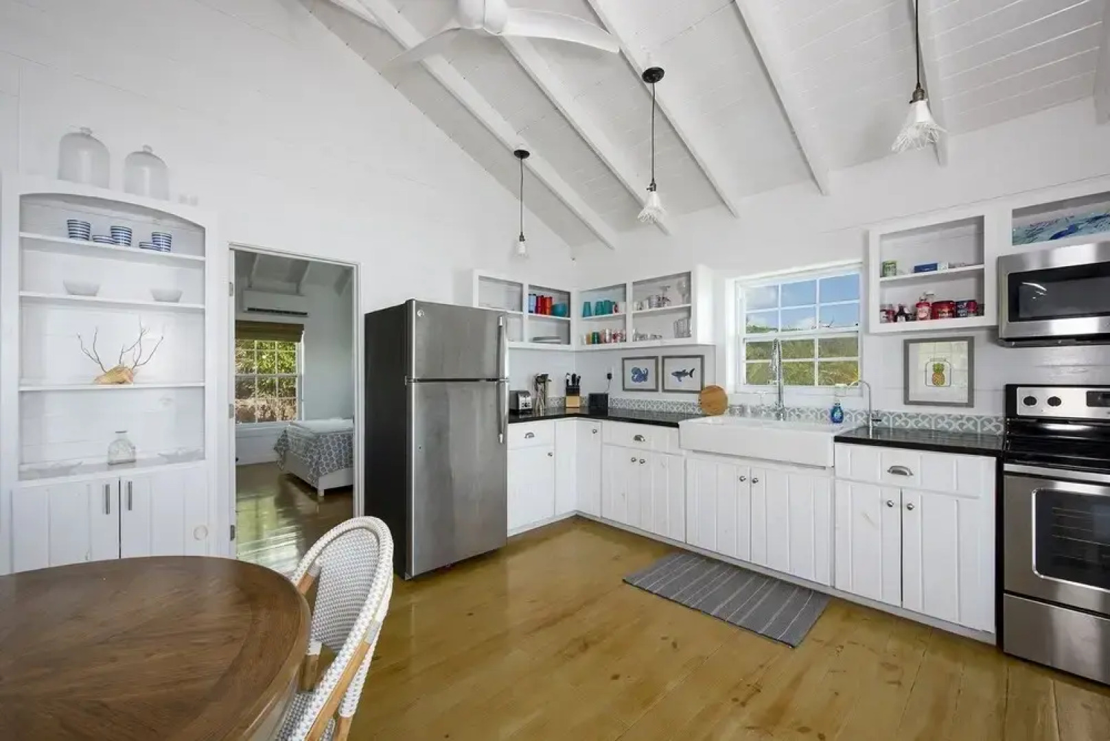 Palm Bluff 2 Bedroom Cottage