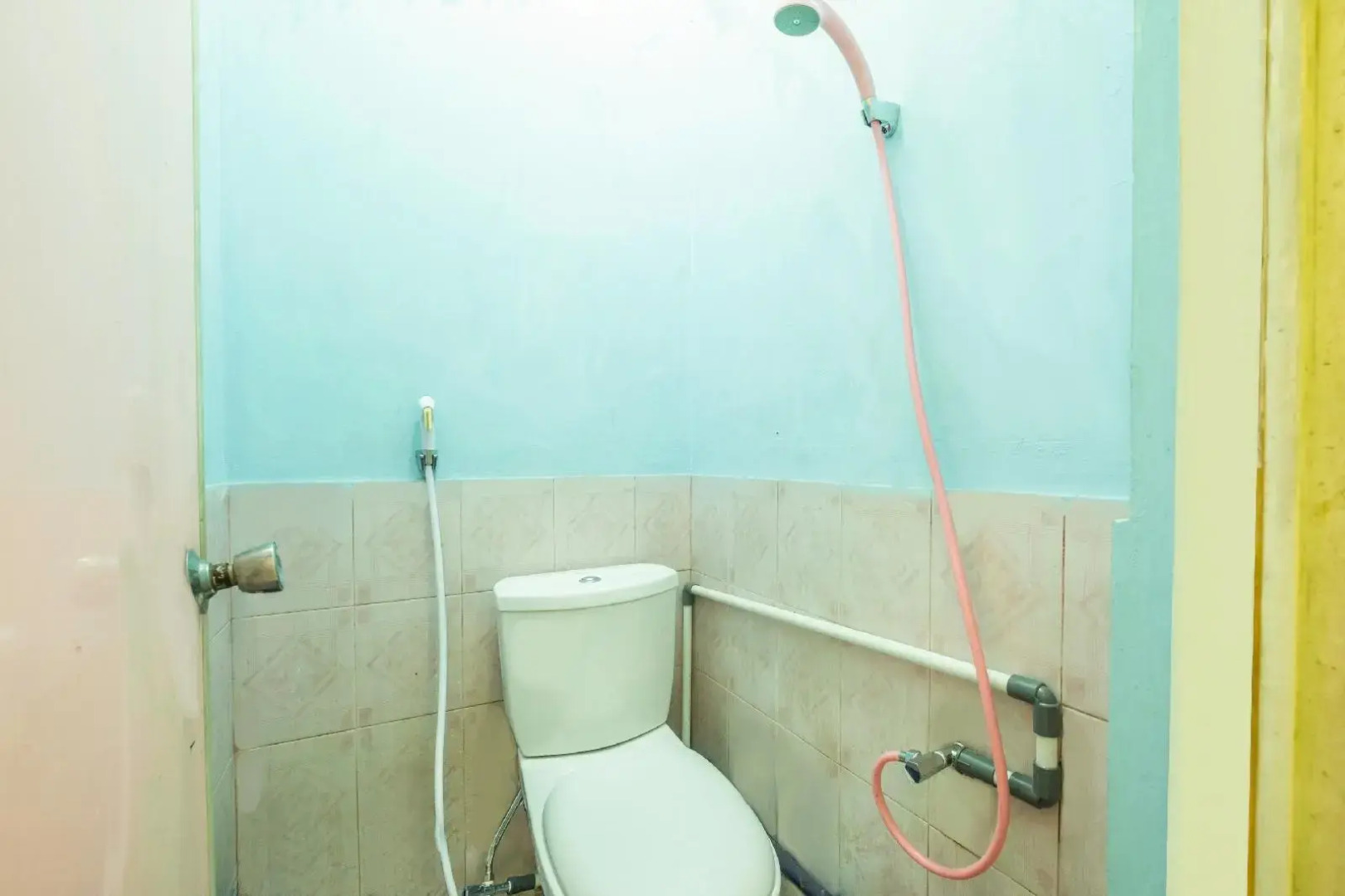 Spot On 2384 Pondok Nabil