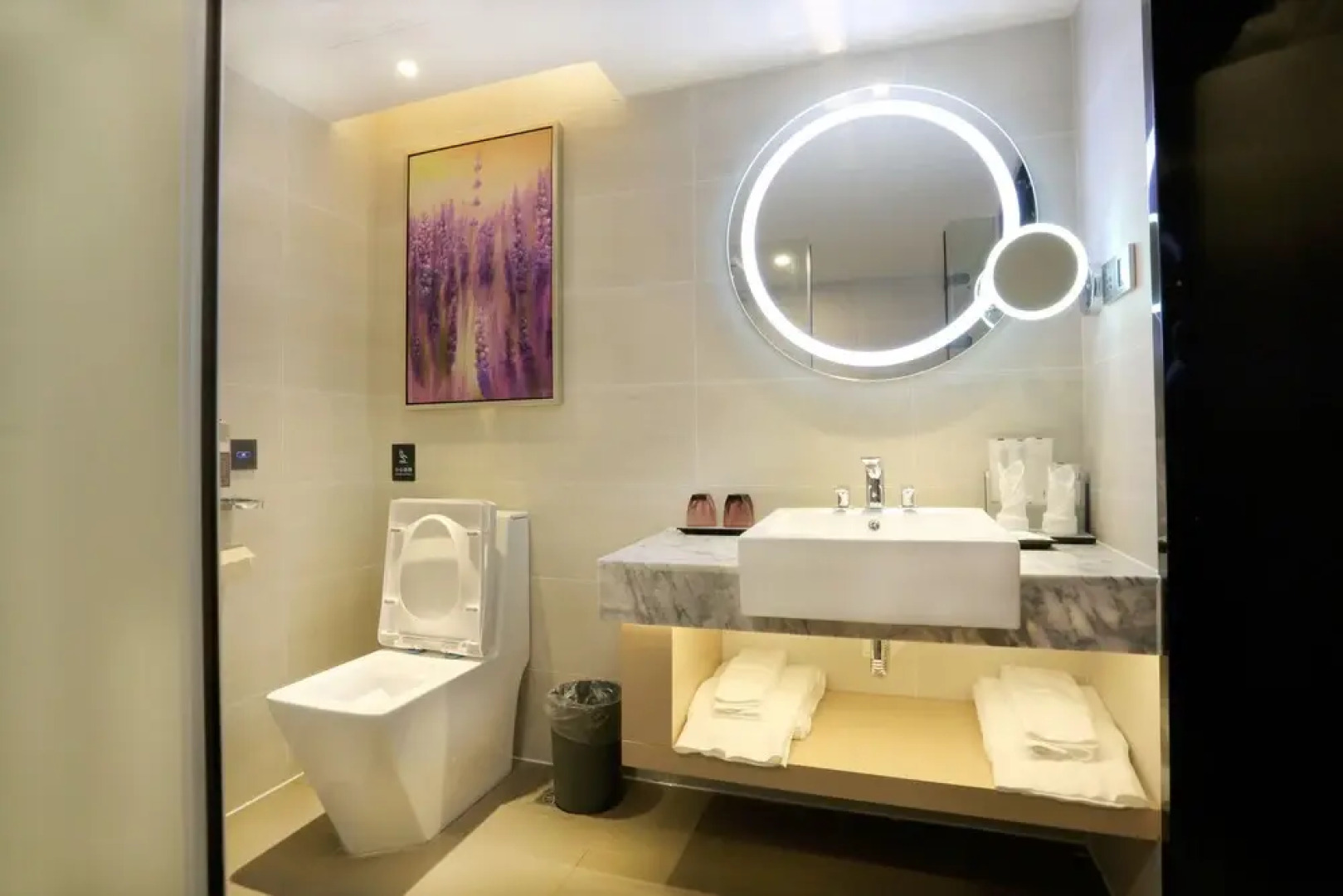 Lavande Hotel Shanwei Branch