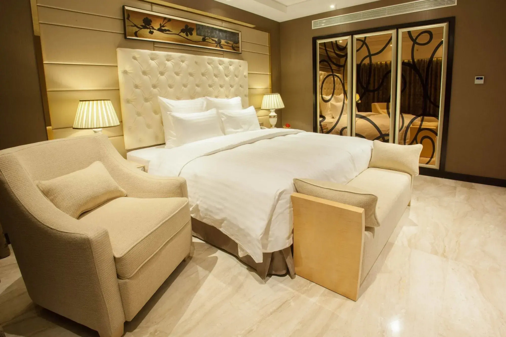 Nanning Landmark Hotel