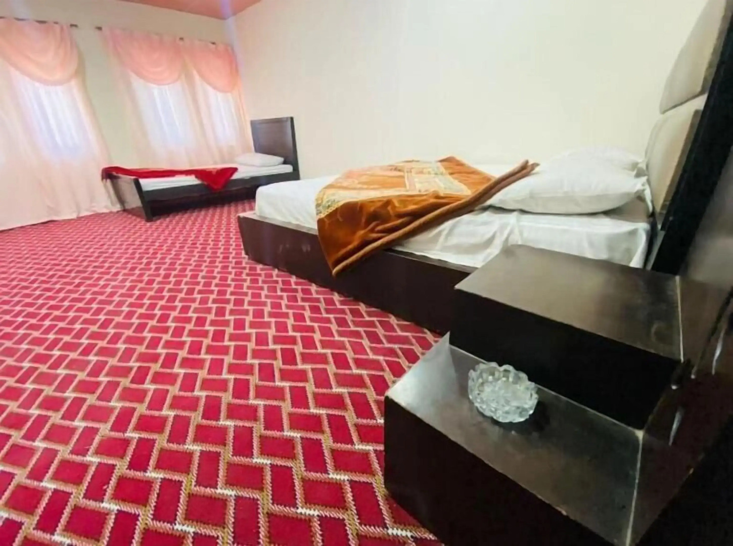 Mondoq Fort Hotel Skardu