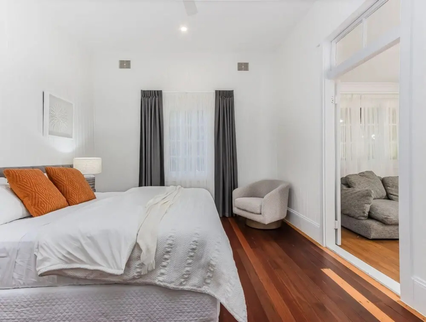 Hamptons White House