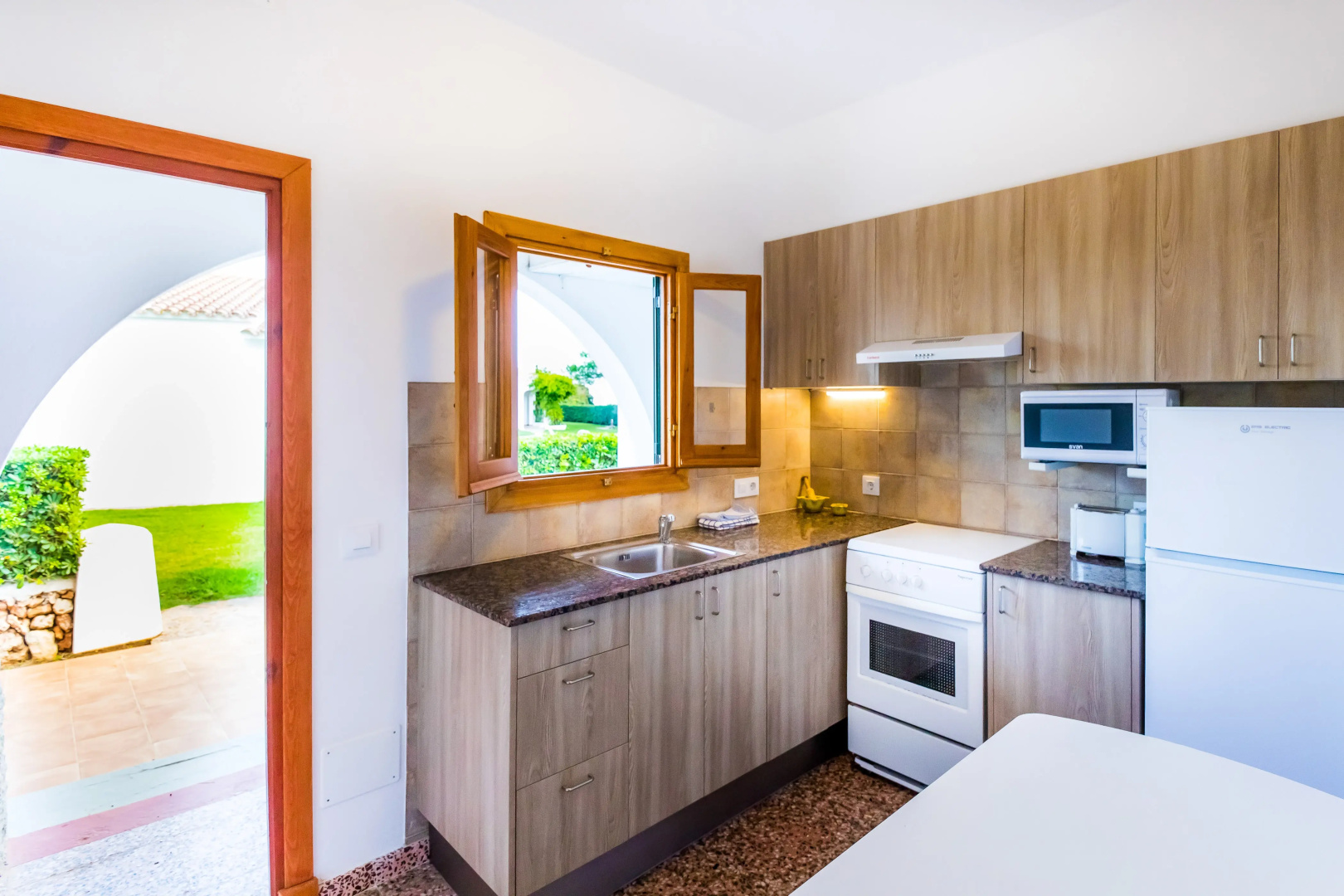 Apartamentos Arenal Playa