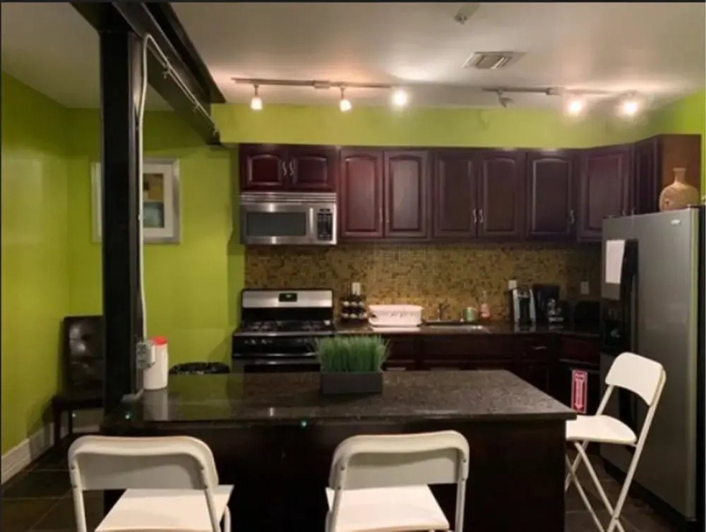 NYC 10 Mins, 6 Luxury Affordable Multi Bedroom Apartments