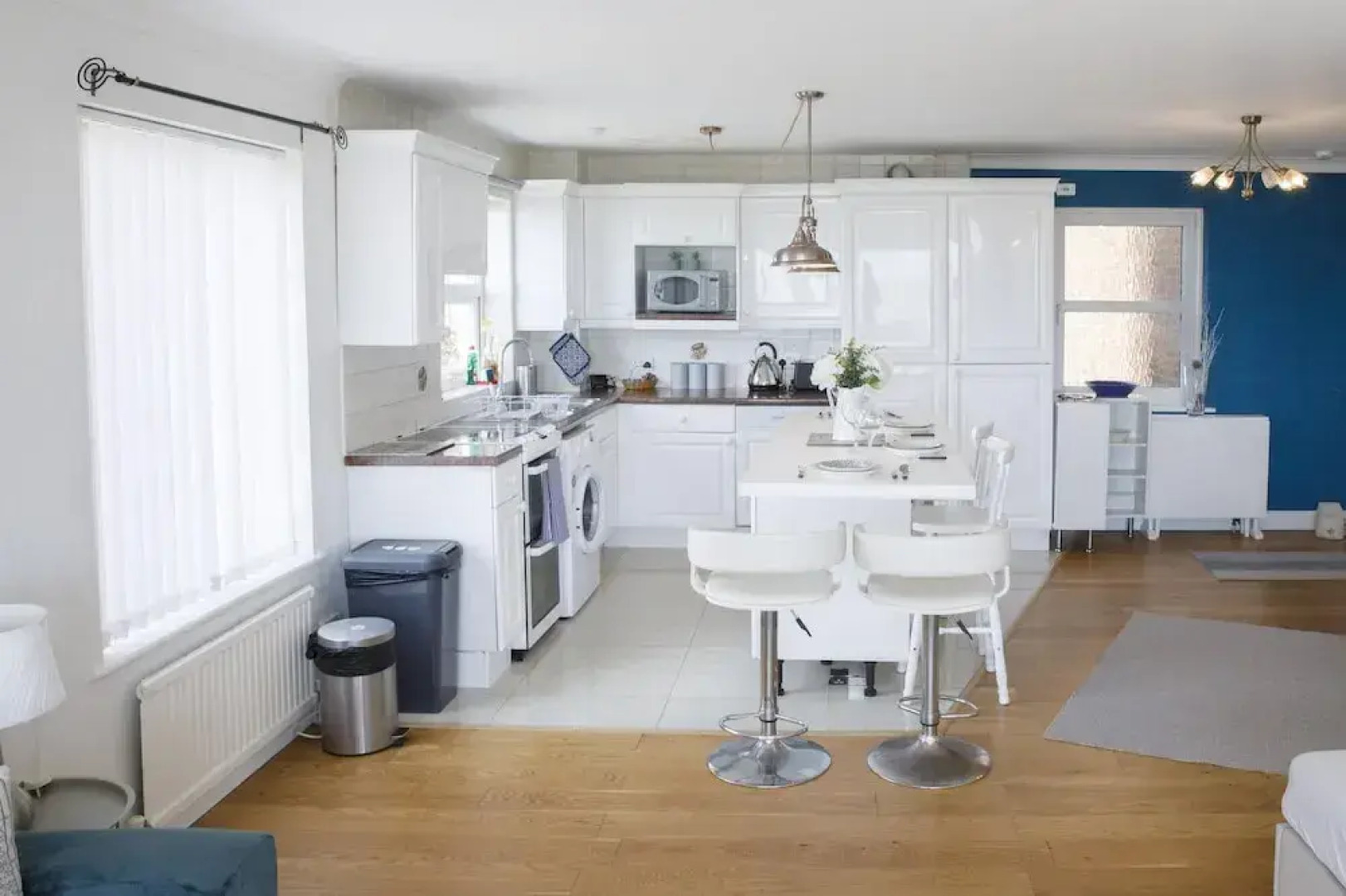 Lancing Seascape With Seaview By My Getaways