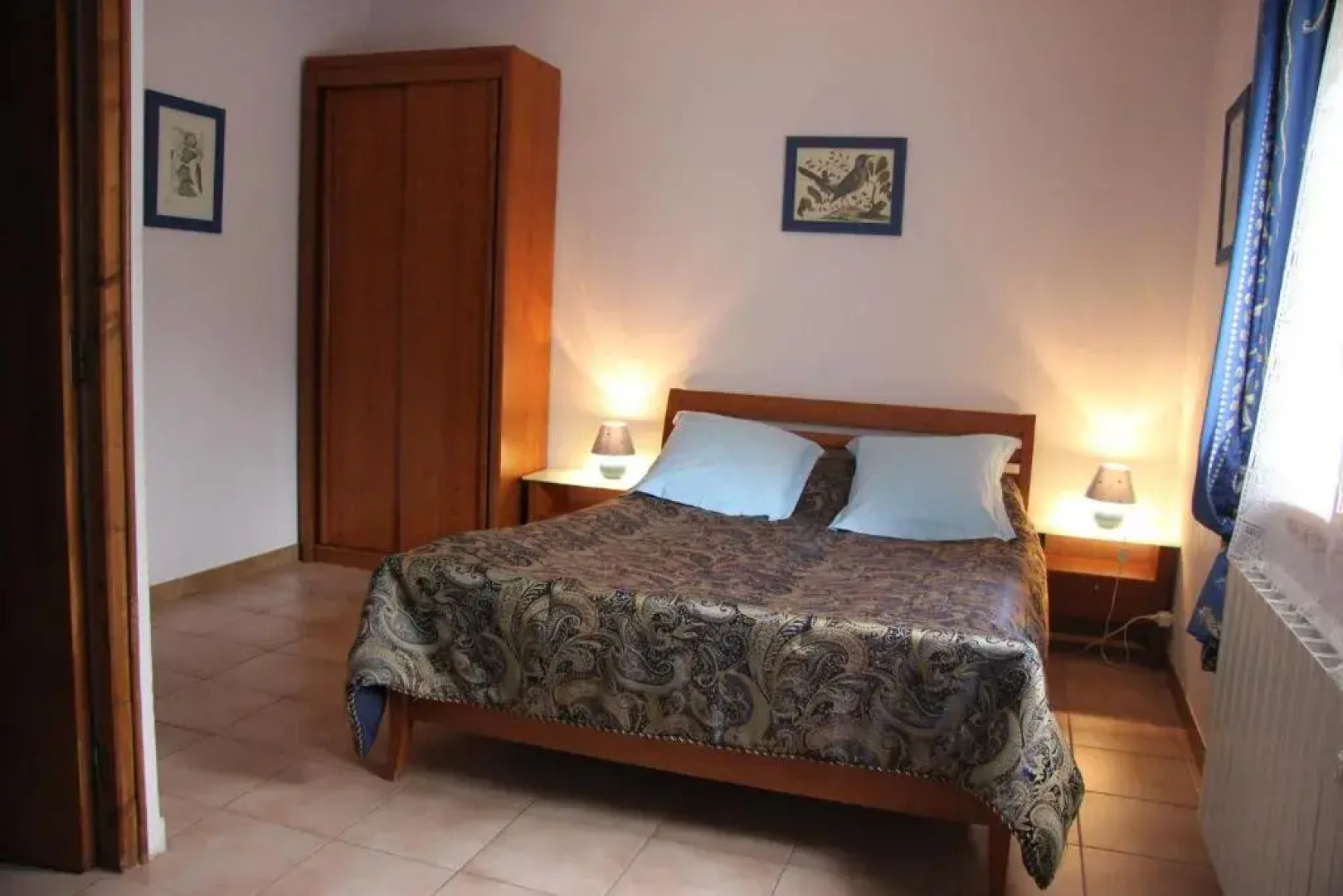 CHAMBRE DHÔTE "Chez Antoinette et Charles"